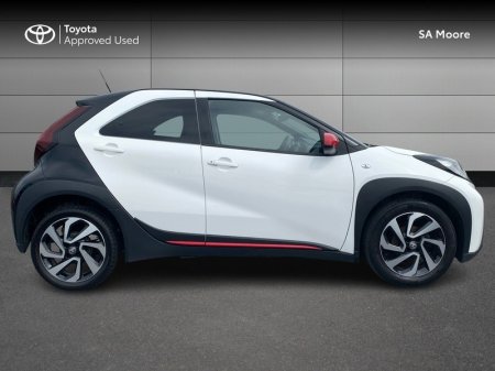 2023 Toyota Aygo X - photo 3