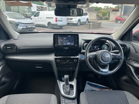 2023 Toyota Yaris Cross - photo 8