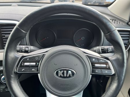 2020 Kia Sportage - photo 19