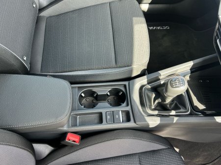 2026 Skoda Octavia - photo 16