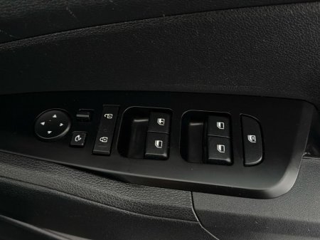 2022 Kia Sportage - photo 35