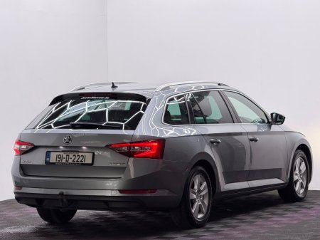 2019 Skoda Superb - photo 4