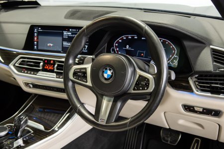 2021 BMW X5 - photo 9