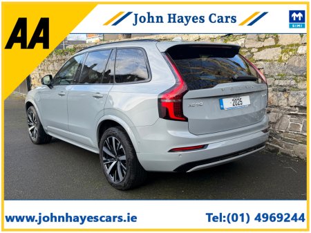 2025 Volvo XC90 - photo 2