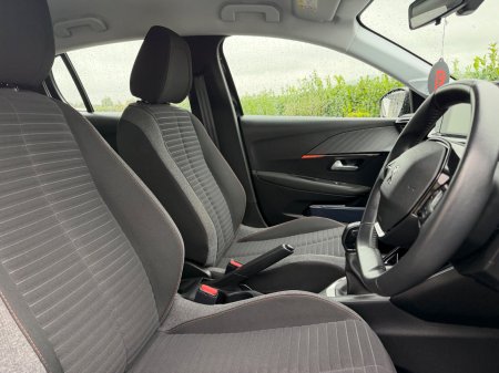 2021 Peugeot 208 - photo 12