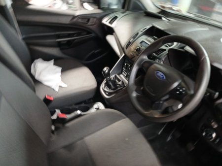 2018 Ford Transit - photo 10
