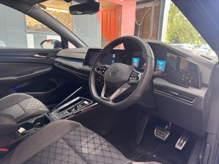 2024 Volkswagen Golf - photo 13