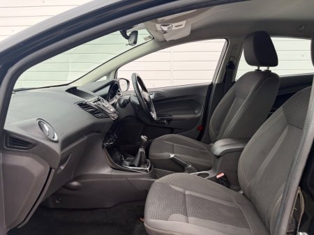 2016 Ford Fiesta - photo 20