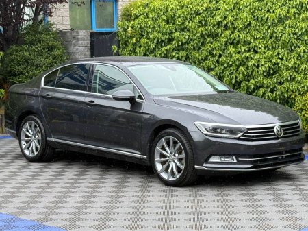 2019 Volkswagen Passat - photo 16