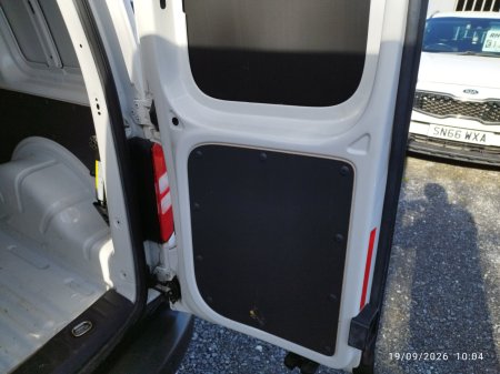 2015 Volkswagen Caddy - photo 14