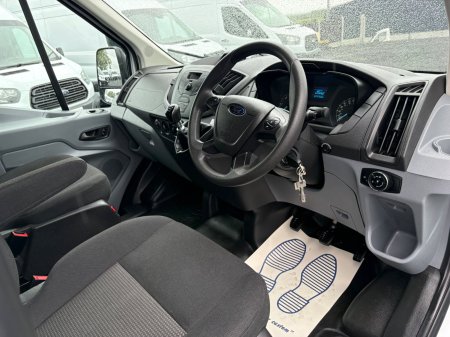 2018 Ford Transit - photo 10