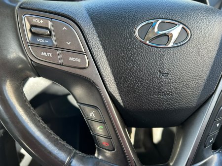 2017 Hyundai Santa Fe - photo 11