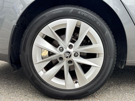 2023 Skoda Octavia - photo 5