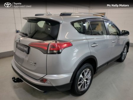 2019 Toyota RAV4 - photo 2