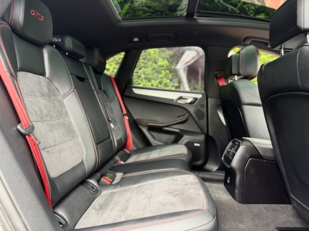 2021 Porsche Macan - photo 16