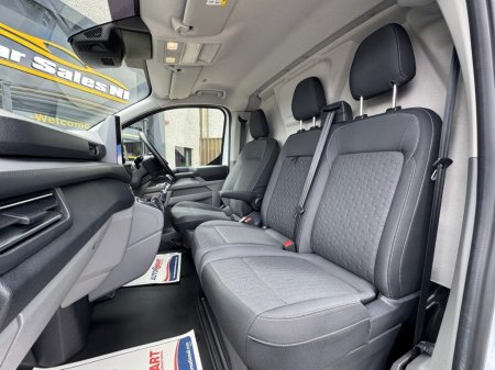 2024 Ford Transit Custom - photo 15