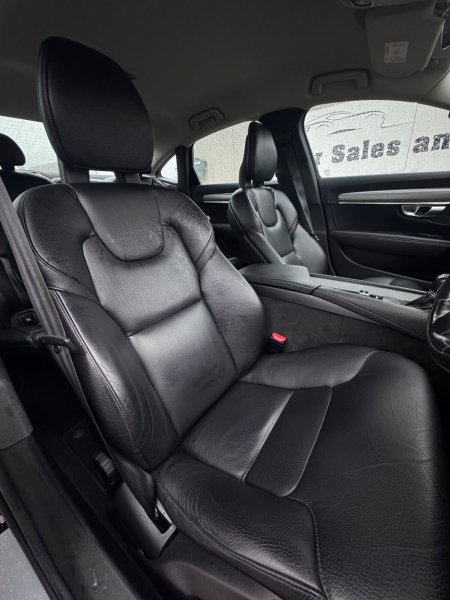 2017 Volvo S90 - photo 15