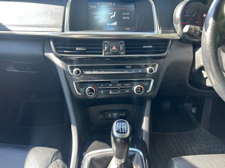 2016 Kia Optima - photo 18