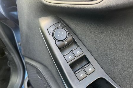 2023 Ford Fiesta - photo 16
