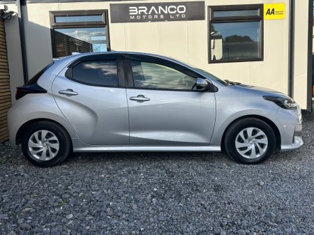 2021 Toyota Yaris - photo 4