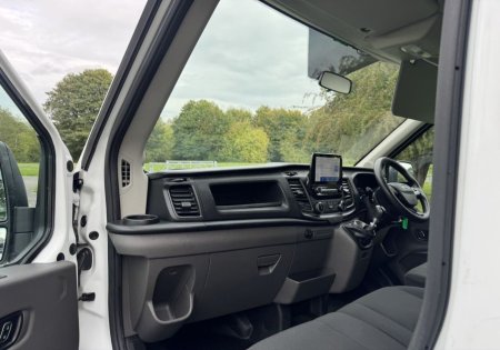2022 Ford Transit - photo 12