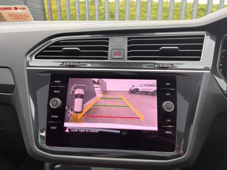 2021 Volkswagen Tiguan - photo 18