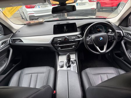 2017 BMW 5-Series - photo 19
