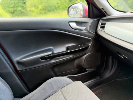 2014 Alfa Romeo Giulietta - photo 25