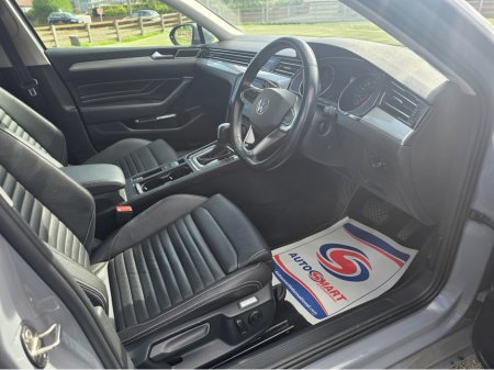2022 Volkswagen Passat - photo 10