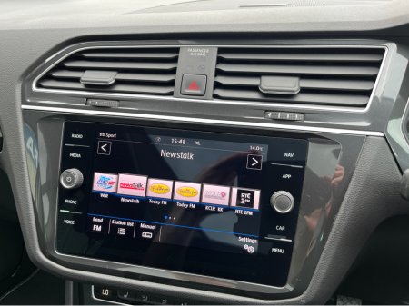 2020 Volkswagen Tiguan - photo 23