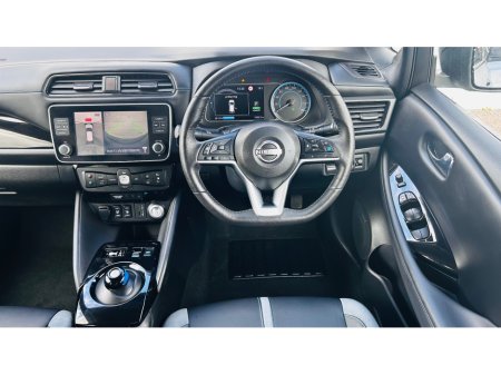 2024 Nissan Leaf - photo 8