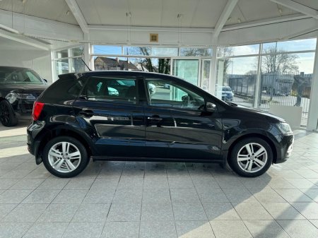 2017 Volkswagen Polo - photo 2