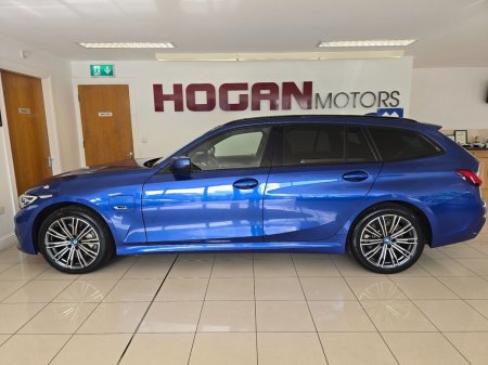 2022 BMW 3-Series - photo 4