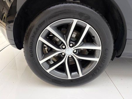 2026 Land Rover Range Rover Evoque - photo 9