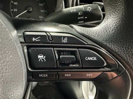 2023 Toyota Yaris - photo 14