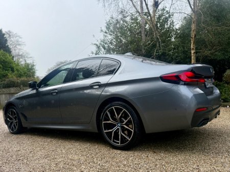 2023 BMW 5-Series - photo 8