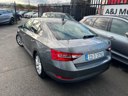 2022 Skoda Superb - photo 4