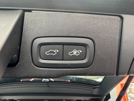 2022 Volvo XC60 - photo 8