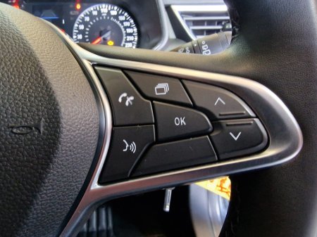 2022 Renault Clio - photo 17