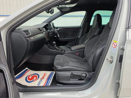 2022 Skoda Superb - photo 18