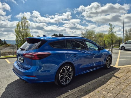 2023 Ford Focus - photo 7