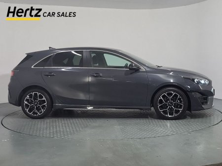 2025 Kia Ceed - photo 2