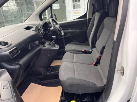 2022 Opel Combo - photo 9