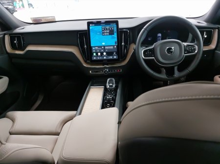 2026 Volvo XC60 - photo 12