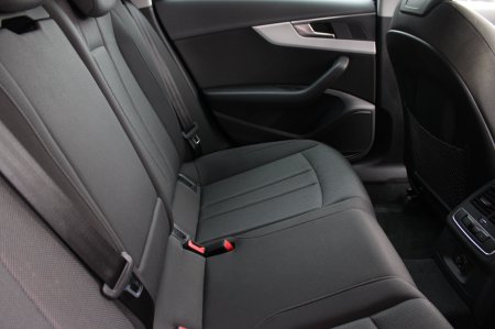 2016 Audi A4 - photo 18