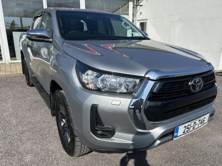 2025 Toyota Hilux