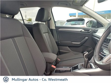 2025 Volkswagen T-Roc - photo 20