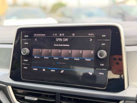2023 Volkswagen T-Roc - photo 10