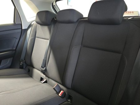 2020 Volkswagen Polo - photo 10