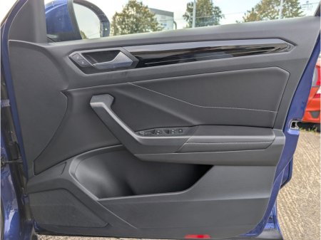 2023 Volkswagen T-Roc - photo 11